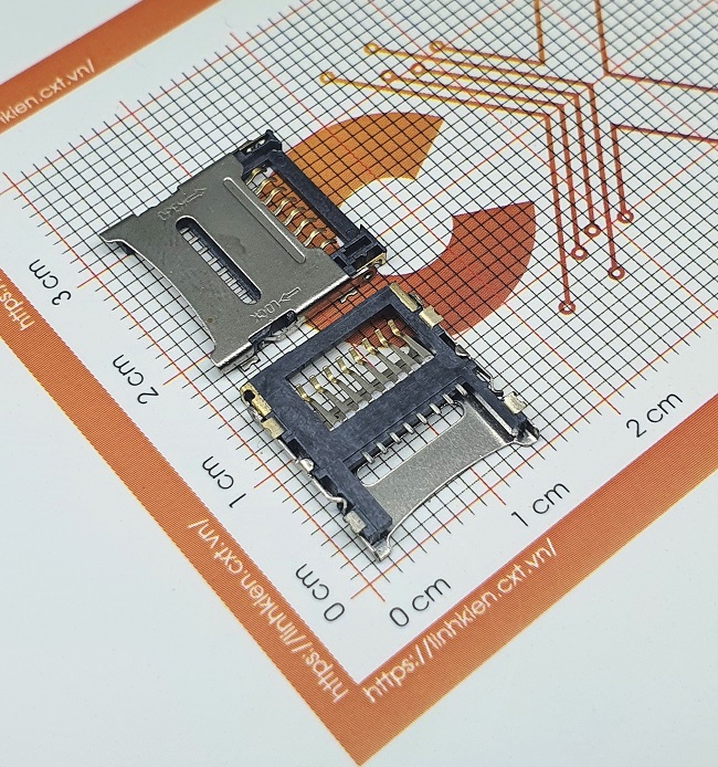 Microsd Flip Module CXT – Từ ý tưởng đến sản phẩm - MicroSD TF card holder flip type 8P T2 (5c)